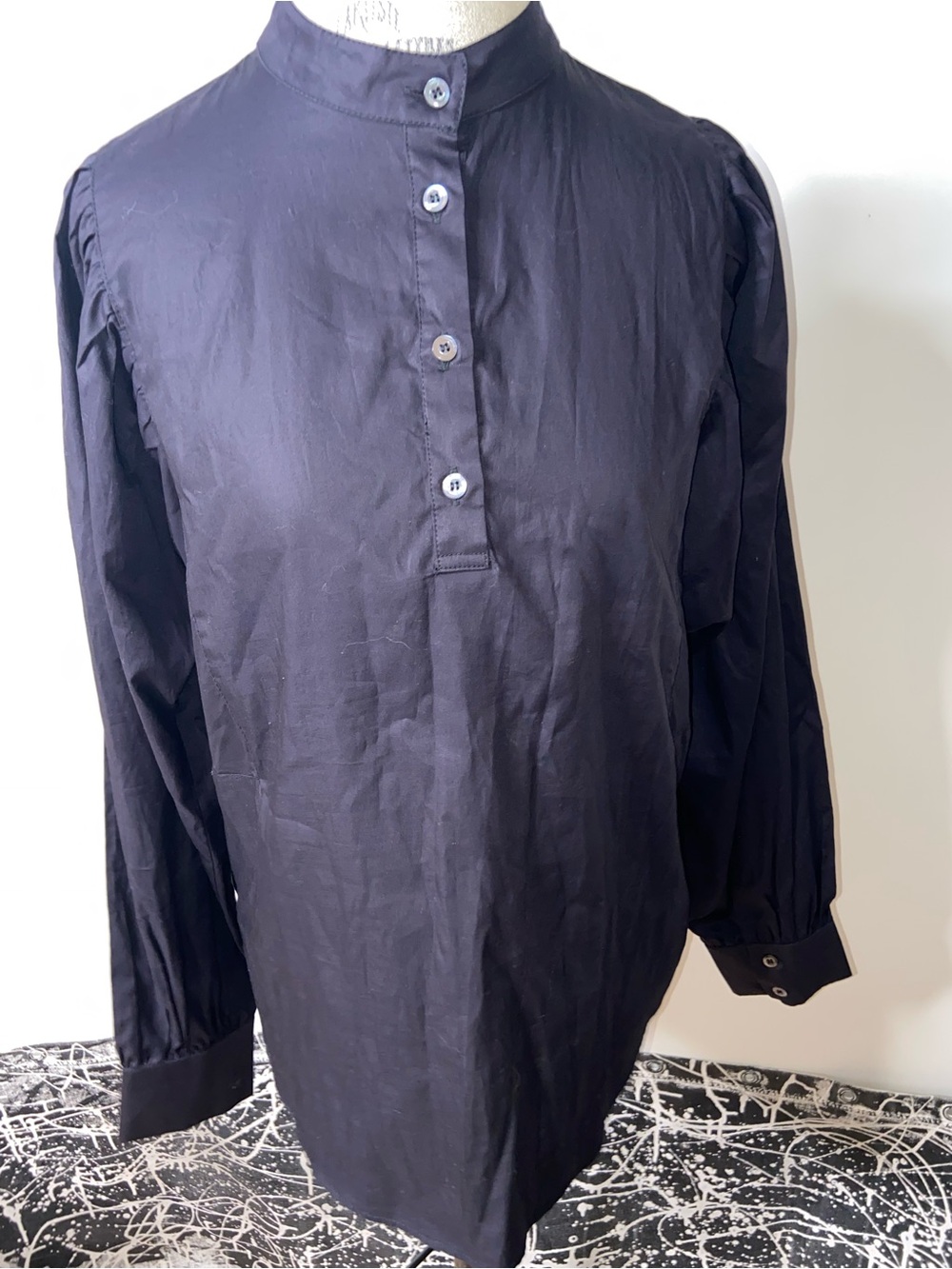 Harshman Women's Lightweight Black Mandarin-Collar Shirt top